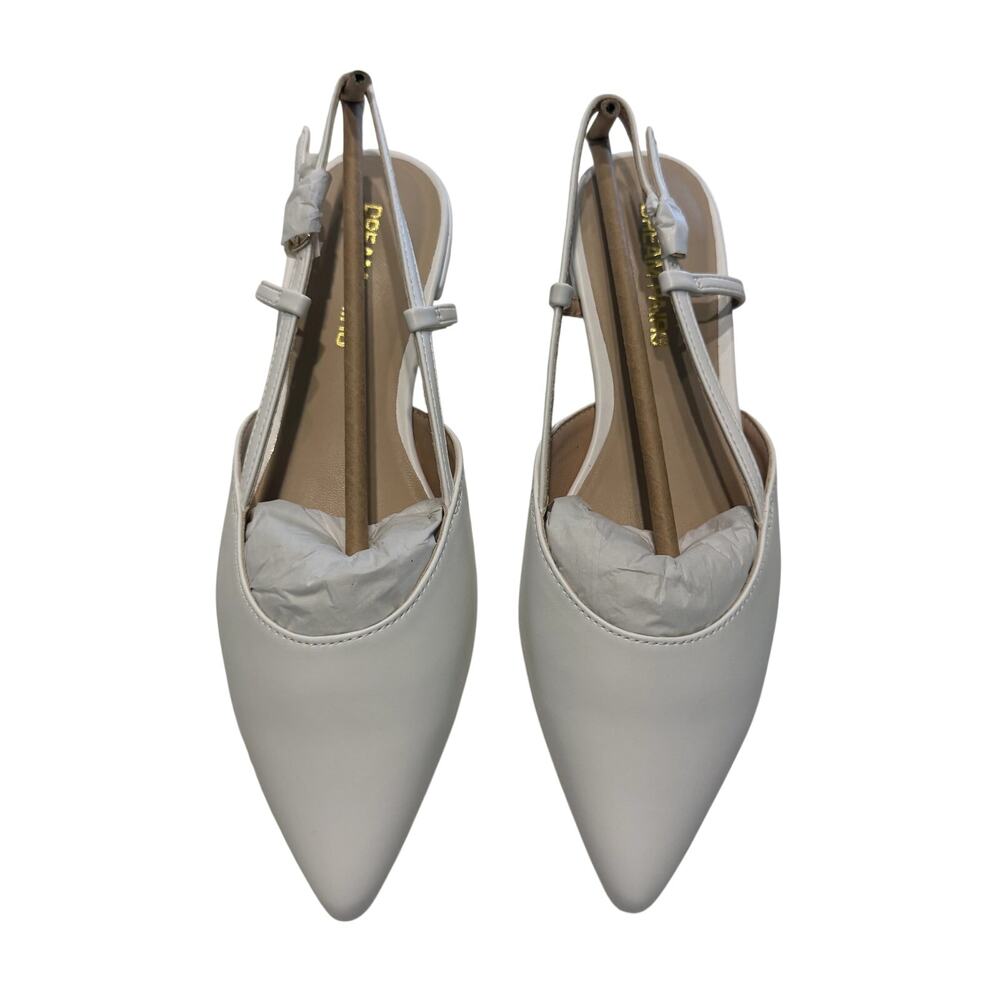 Dream Pairs Comfortable Pointed-Toe Slingback Flats in White, Size 7 - Picture 3 of 6